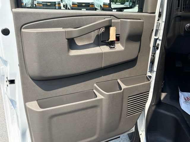 New 2026 Chevrolet Express 3500 w/ Power Convenience Package RWD image 12