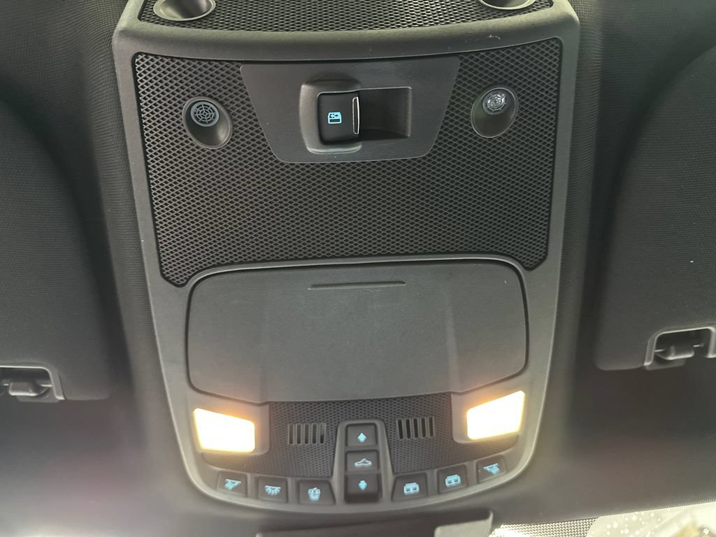 Used 2022 Ford F250 Lariat w/ Lariat Value Package AWD/4WD image 33
