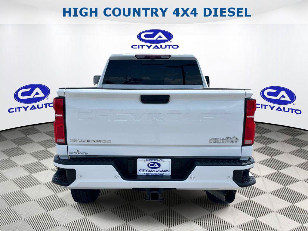 Used 2025 Chevrolet Silverado 3500 High Country w/ High Country Premium Package AWD/4WD image 5