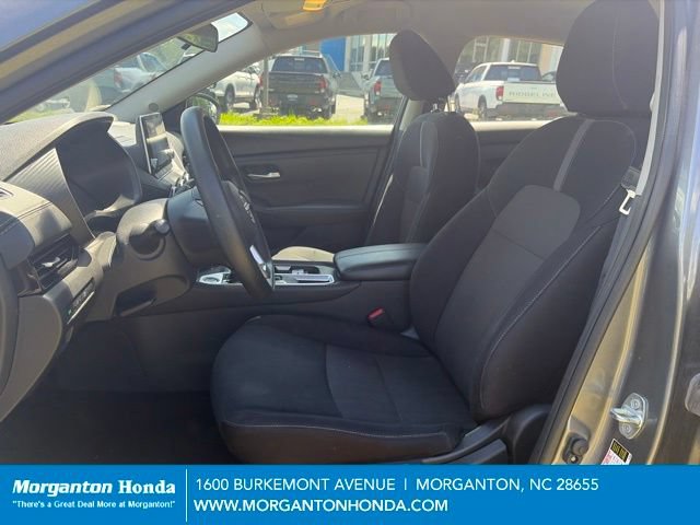 Used 2024 Nissan Sentra SV FWD image 14