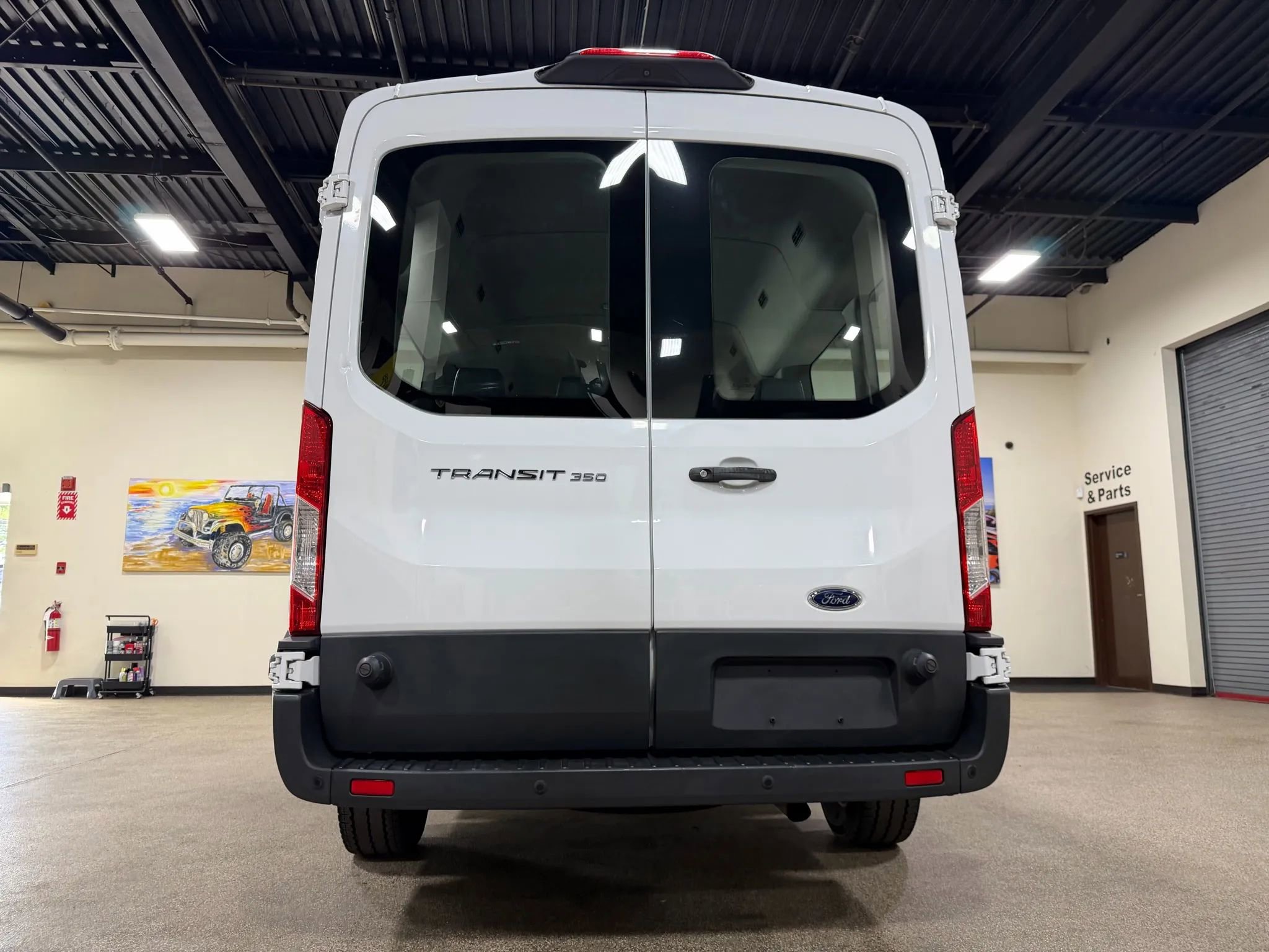 Used 2018 Ford Transit 350 XL image 18