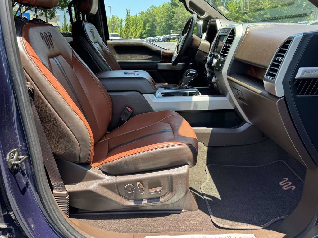 Used 2018 Ford F150 King Ranch w/ Equipment Group 601A Luxury AWD/4WD image 16