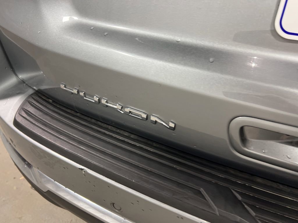 Used 2025 GMC Yukon XL Denali image 16