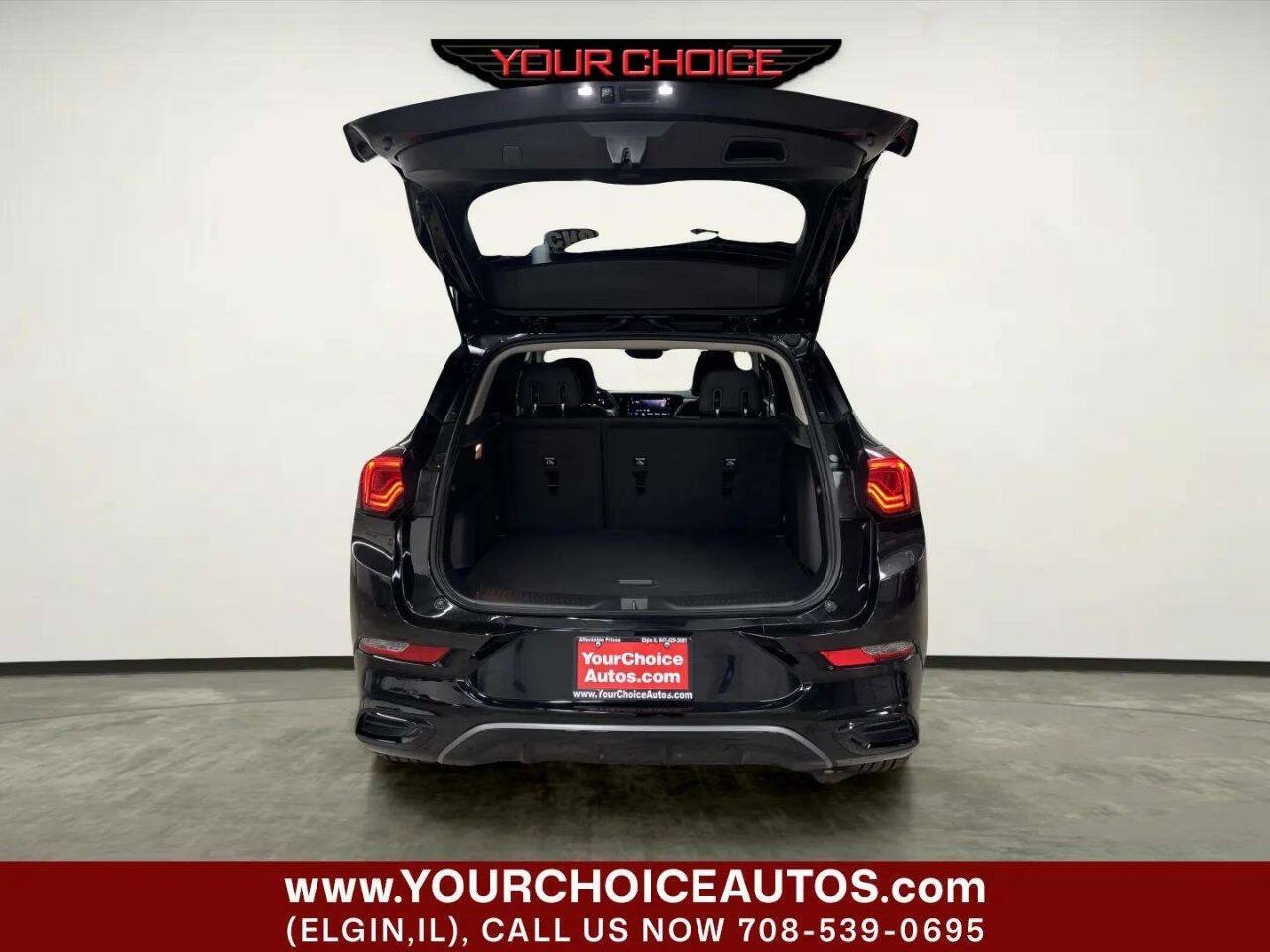 Used 2026 Buick Encore GX Sport Touring w/ Comfort Package AWD/4WD image 5
