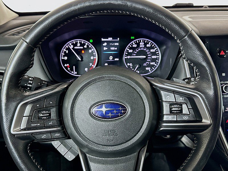 Used 2022 Subaru Outback Premium image 12