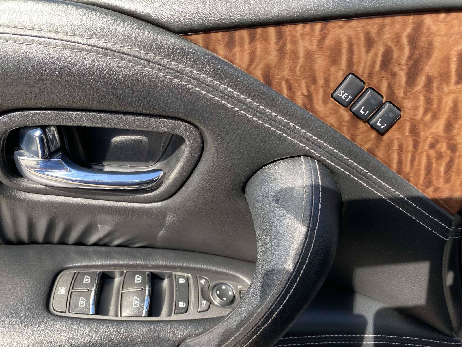Used 2019 Nissan Armada SL w/ Premium Package RWD image 19