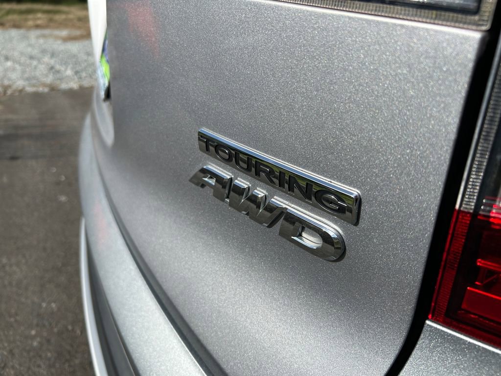 Used 2021 Honda Pilot Touring image 32