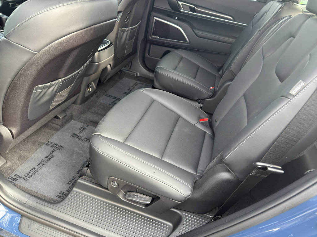 New 2025 Kia Telluride S image 19