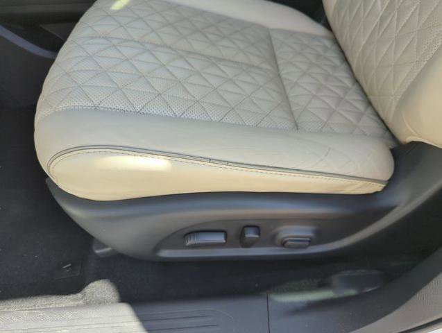Certified 2020 Nissan Murano Platinum FWD image 30