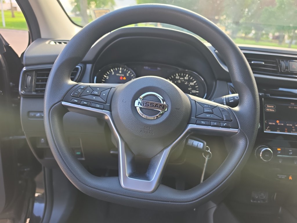 Used 2021 Nissan Rogue Sport S AWD/4WD image 15
