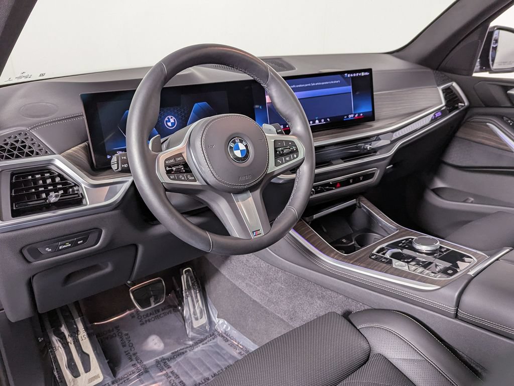 Certified 2024 BMW X5 xDrive40i w/ M Sport Package AWD/4WD image 18