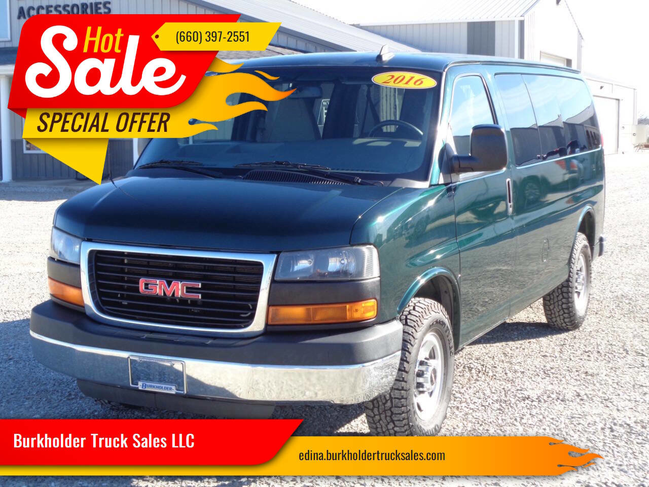 Used 2016 GMC Savana 3500 LT w/ LT Preferred Equipment Group image 1