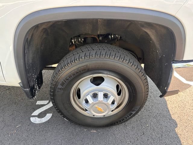 Used 2024 Chevrolet Silverado 3500 W/T w/ WT Convenience Package AWD/4WD image 15
