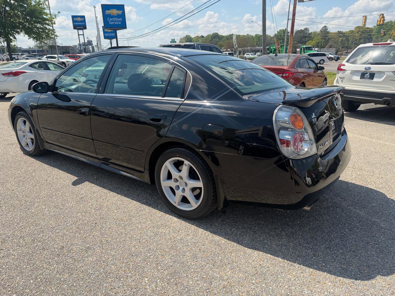 Used 2004 Nissan Altima 3.5 SE w/ Leather Sport Pkg image 16
