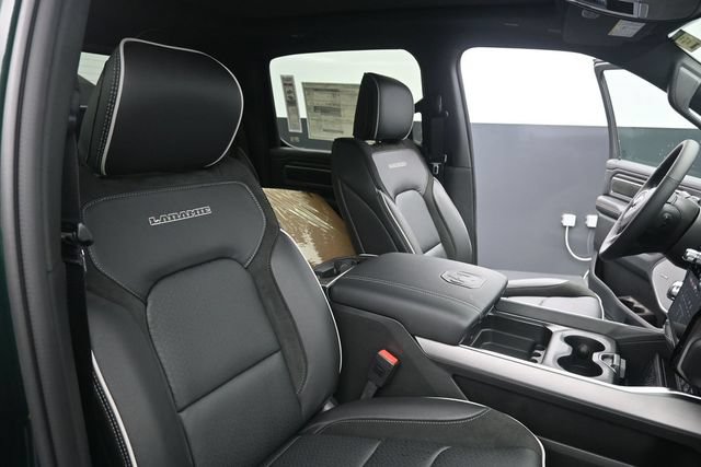 New 2026 RAM 1500 Laramie w/ Night Edition AWD/4WD image 45