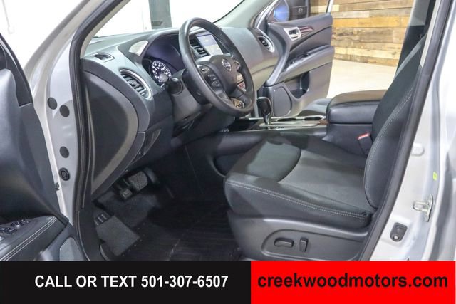 Used 2020 Nissan Pathfinder SV FWD image 39