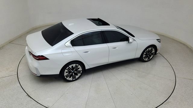 Used 2026 BMW 540i xDrive image 82