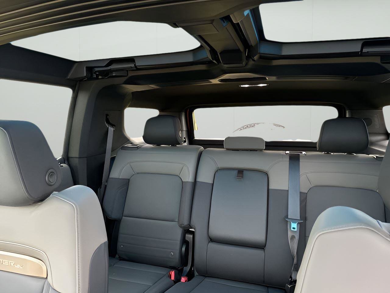 New 2024 GMC Hummer EV 3X w/ LPO, Illumination Package image 13