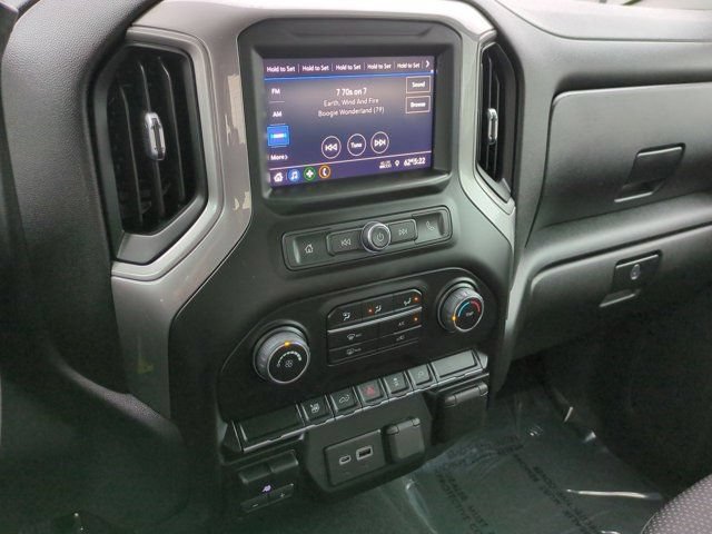 Used 2022 Chevrolet Silverado 2500 Custom w/ Custom Value Package AWD/4WD image 11