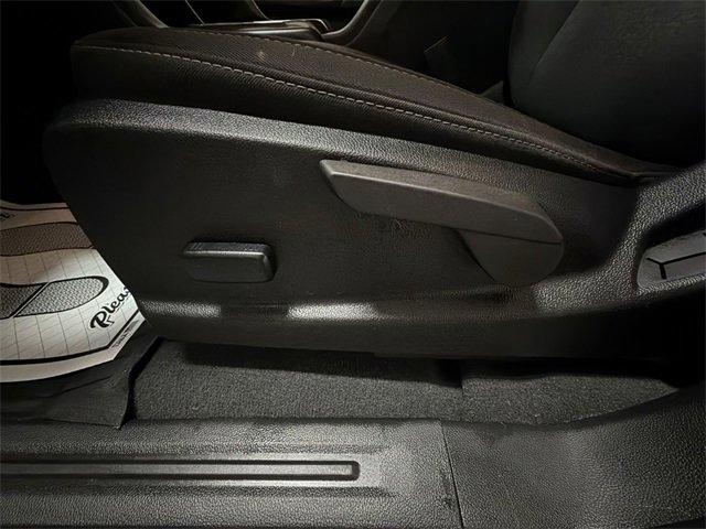 Certified 2022 GMC Canyon Elevation w/ Trailering Package image 12