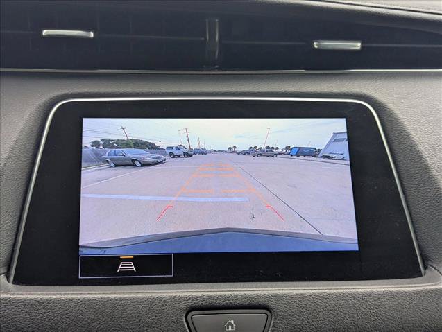 Used 2022 Cadillac XT4 Luxury FWD image 10