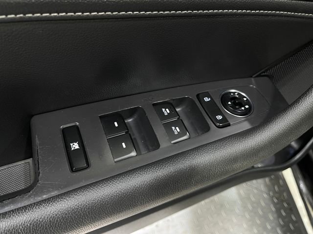 Used 2015 Hyundai Sonata Limited 2.0T image 17