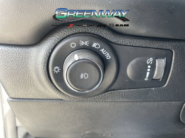 Used 2021 Dodge Durango SRT w/ Black Package AWD/4WD image 30