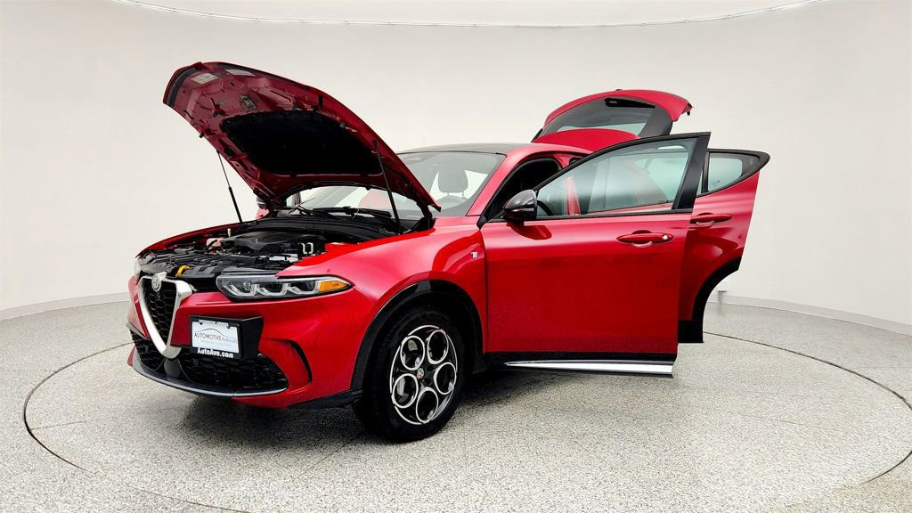 Used 2024 Alfa Romeo Tonale Ti image 9