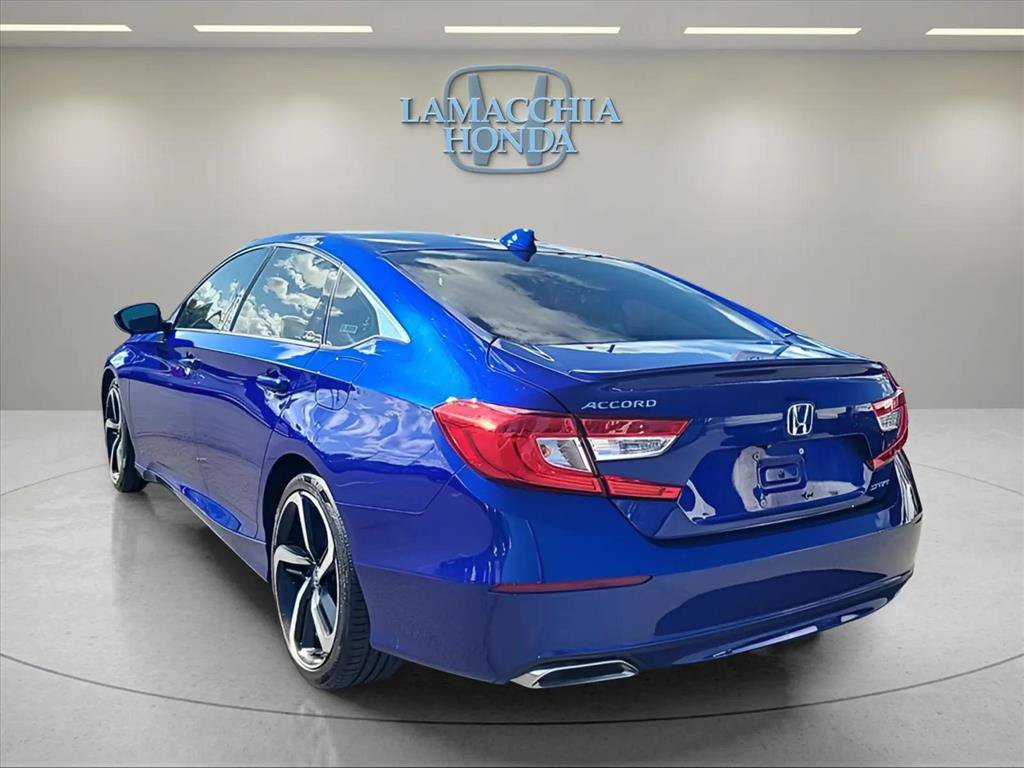 Used 2018 Honda Accord Sport image 3