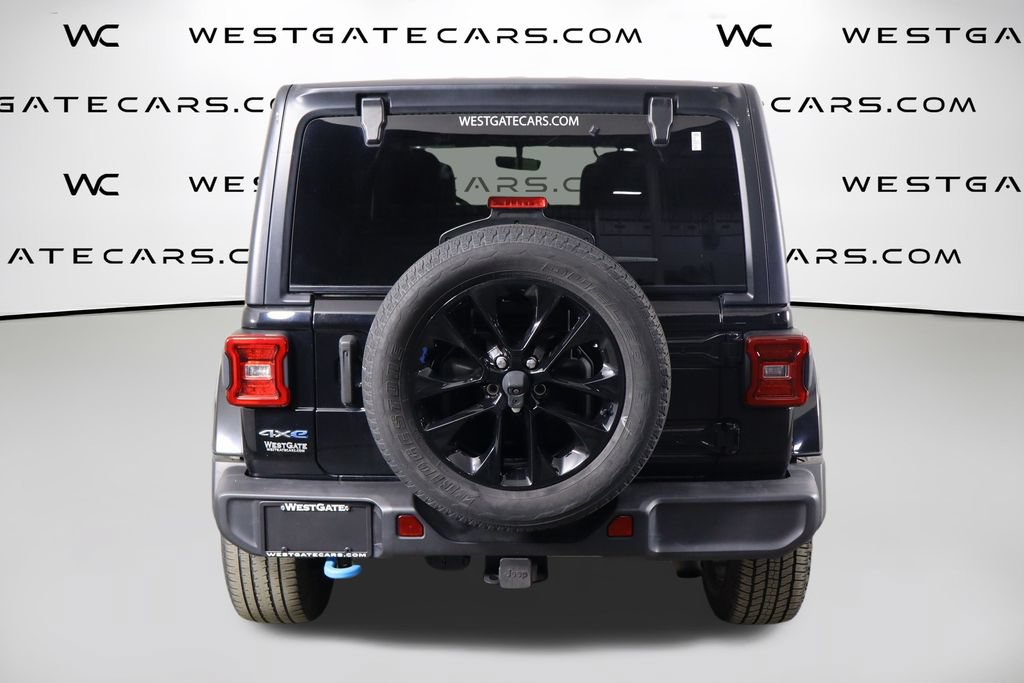 Used 2023 Jeep Wrangler Unlimited Sahara w/ Cold Weather Group AWD/4WD image 4