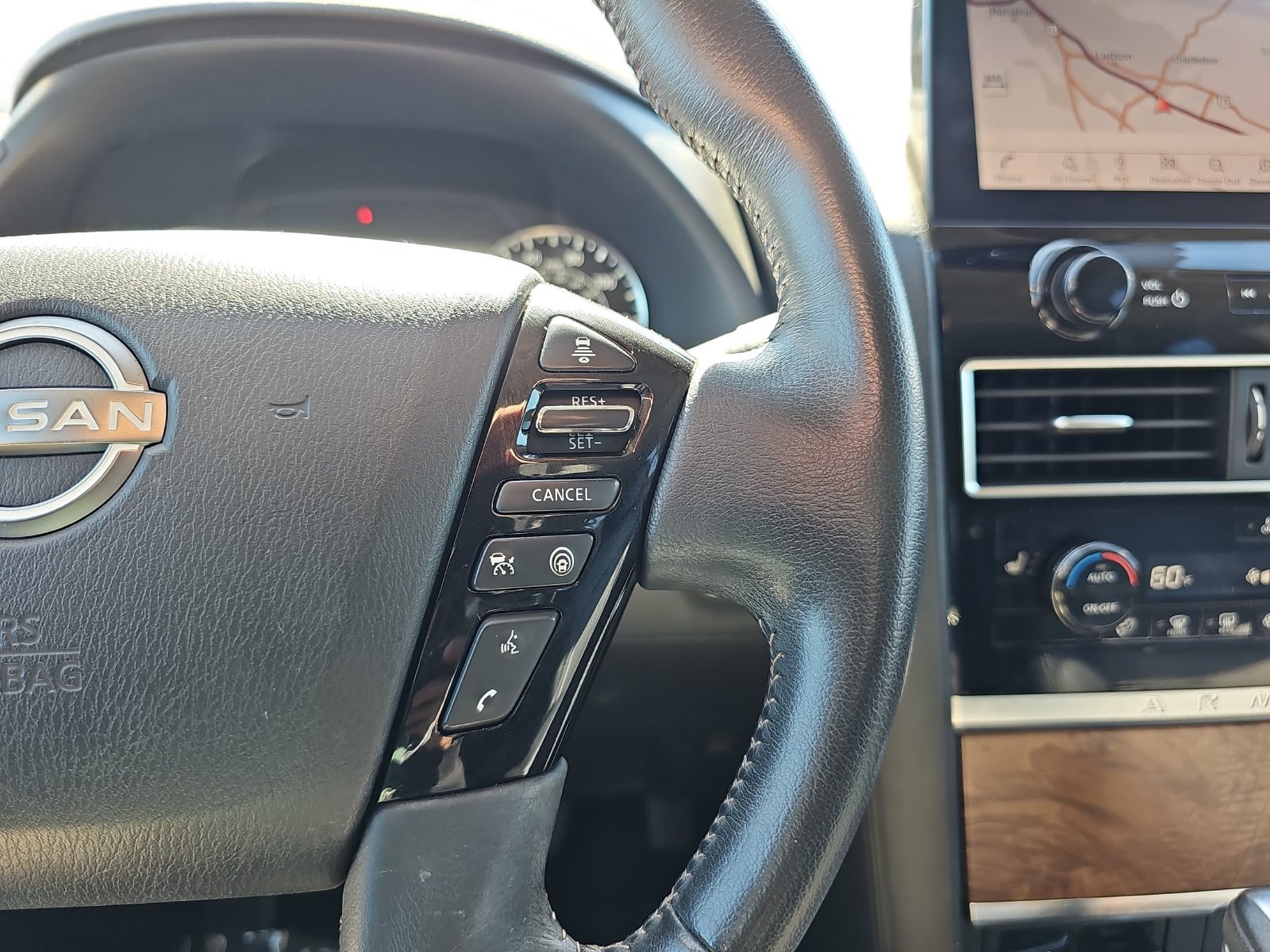 Used 2021 Nissan Armada SL w/ Captain's Chairs Package AWD/4WD image 18