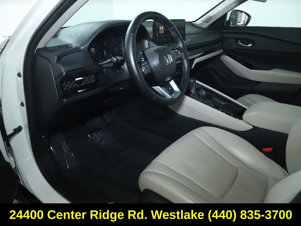 Used 2025 Honda Accord Touring image 17