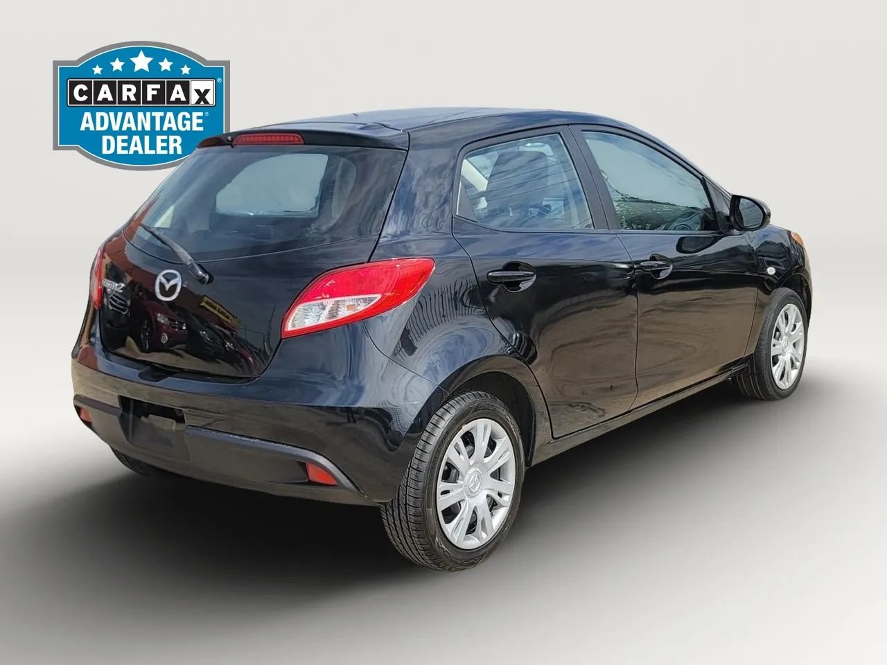 Used 2014 MAZDA MAZDA2 Sport FWD image 5