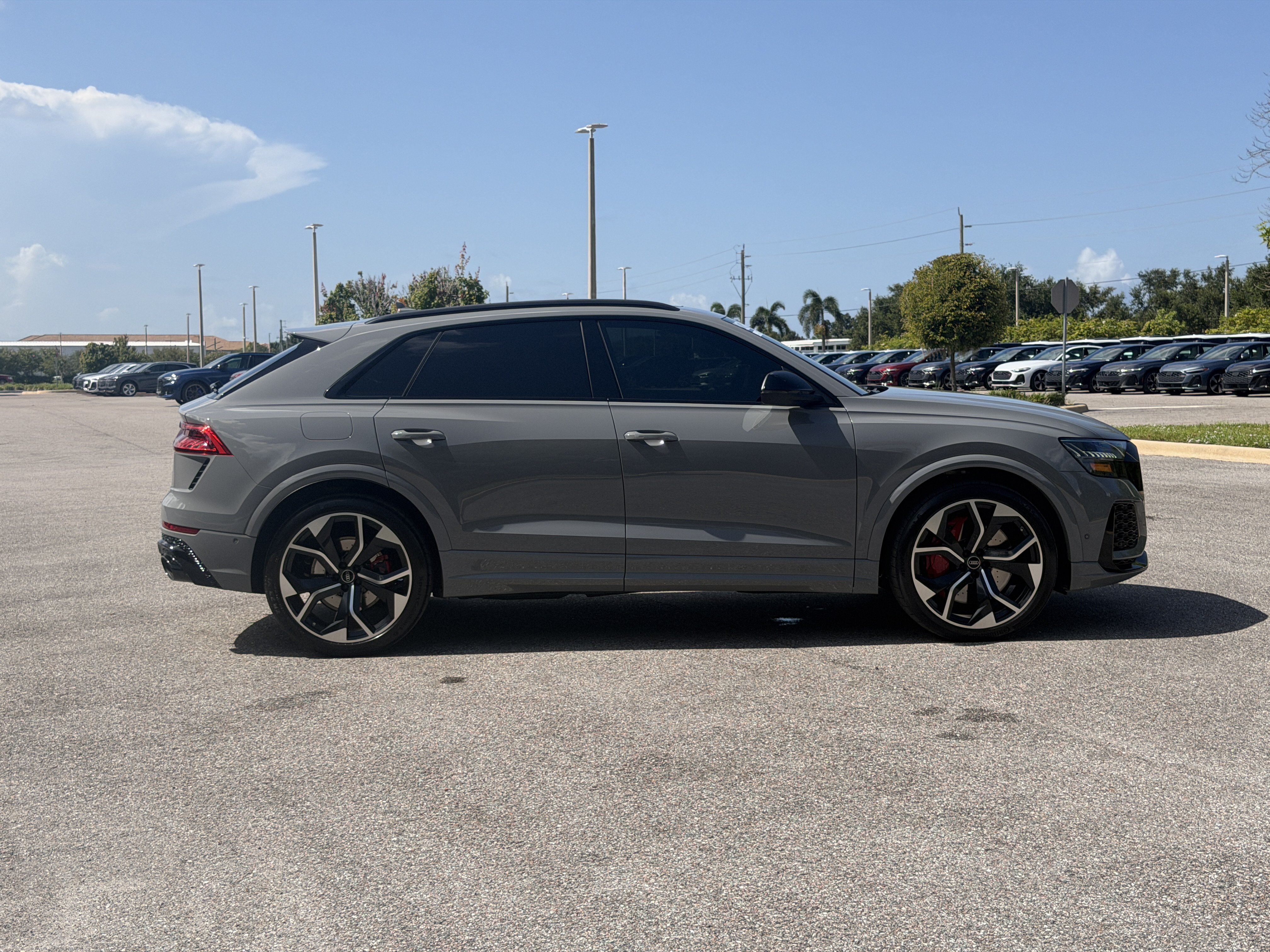 Certified 2024 Audi RS Q8 AWD/4WD image 8