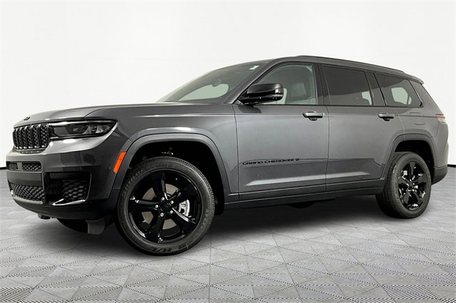 New 2025 Jeep Grand Cherokee L Altitude