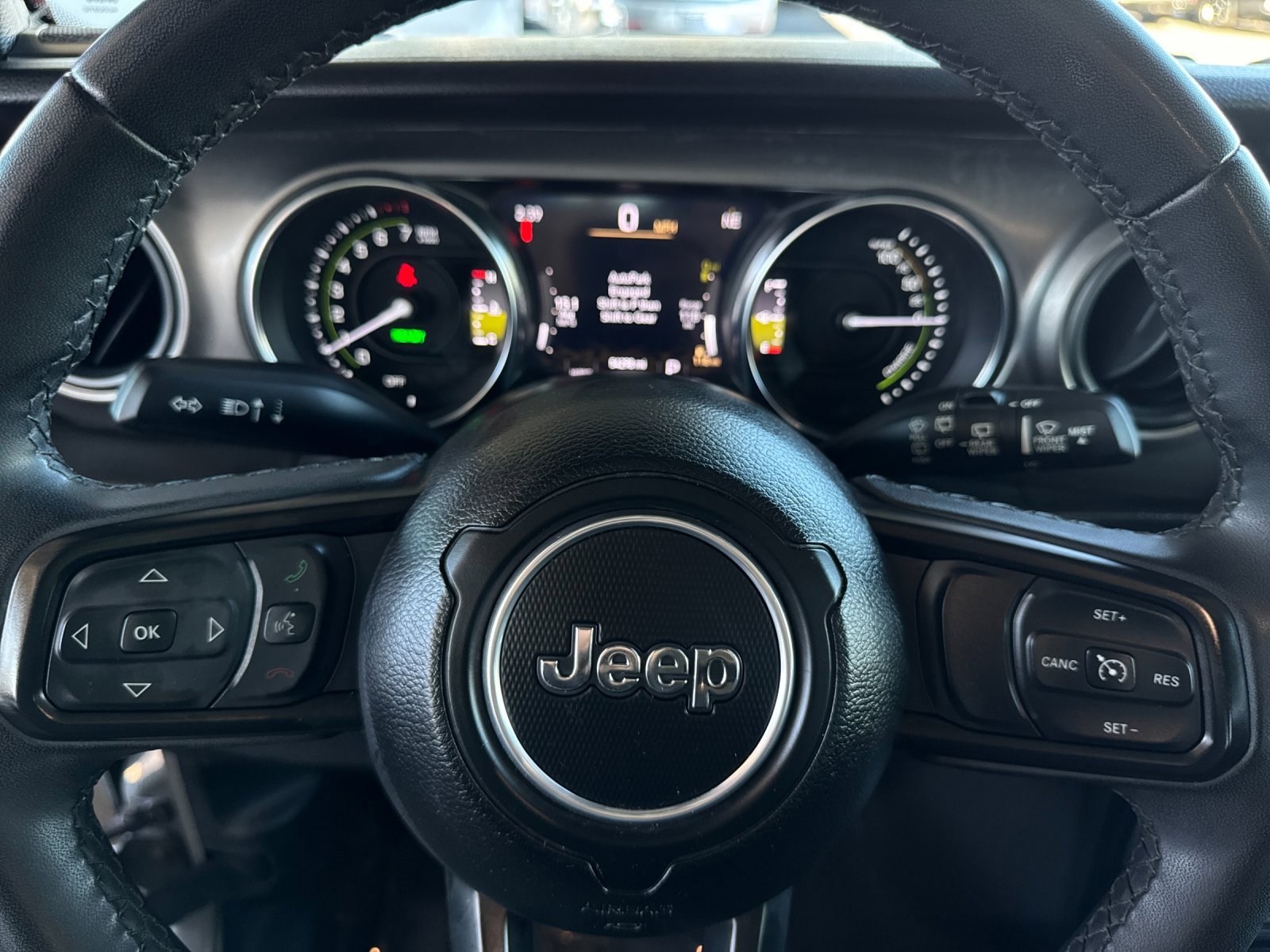 Used 2023 Jeep Wrangler Unlimited image 22