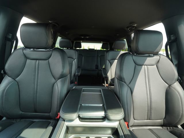 New 2026 Jeep Grand Wagoneer L Limited AWD/4WD image 36