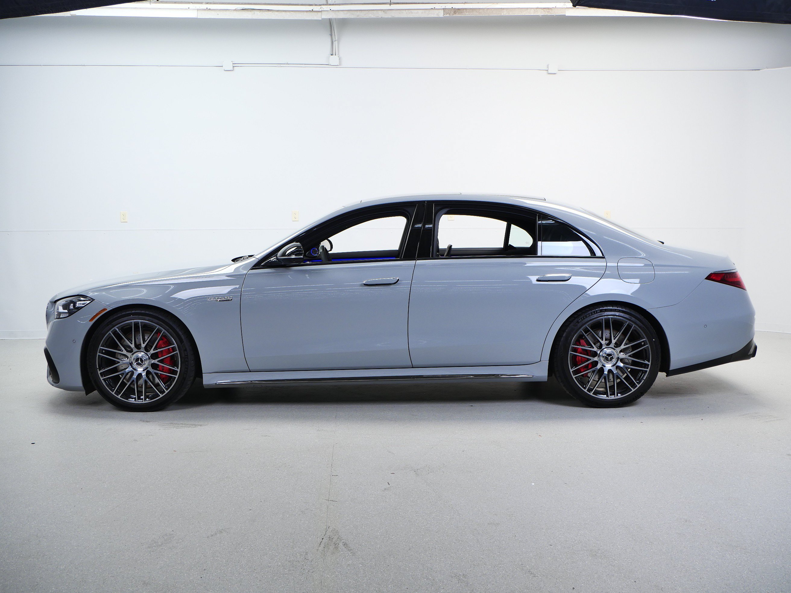 Used 2024 Mercedes-Benz S 63 AMG S image 12