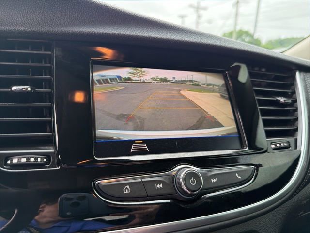 Used 2022 Buick Encore Preferred w/ Safety Package FWD image 18