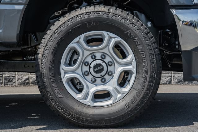 New 2026 Ford F250 XLT w/ FX4 Off-Road Package AWD/4WD image 24