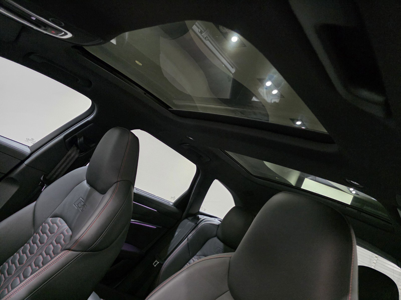 Used 2021 Audi RS 6 4.2 TFSI quattro image 9