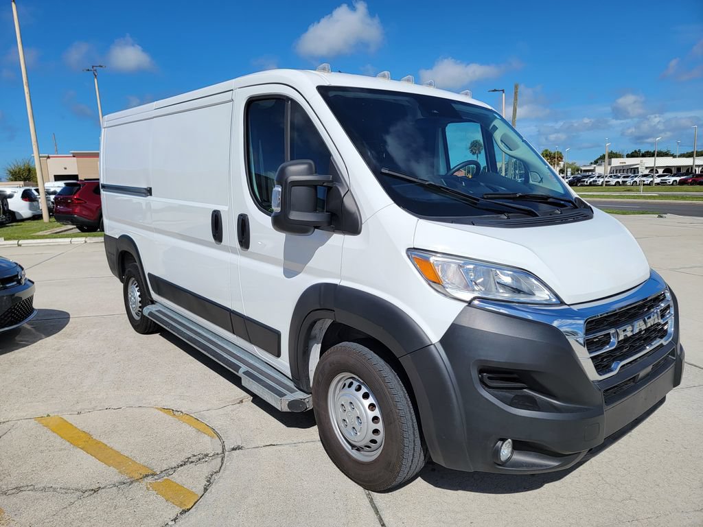 Used 2025 RAM ProMaster 2500 w/ U-Haul Equipment Group FWD image 6
