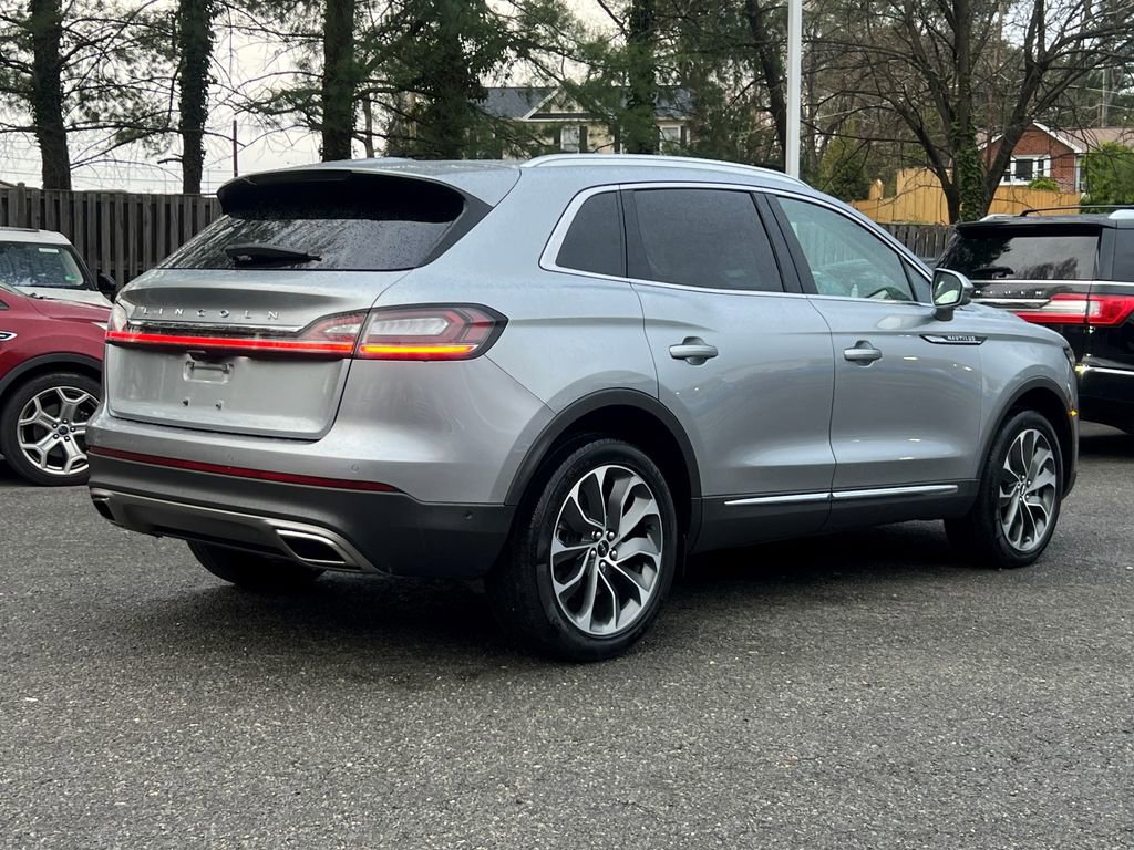 Used 2023 Lincoln Nautilus Reserve w/ Equipment Group 201A image 7