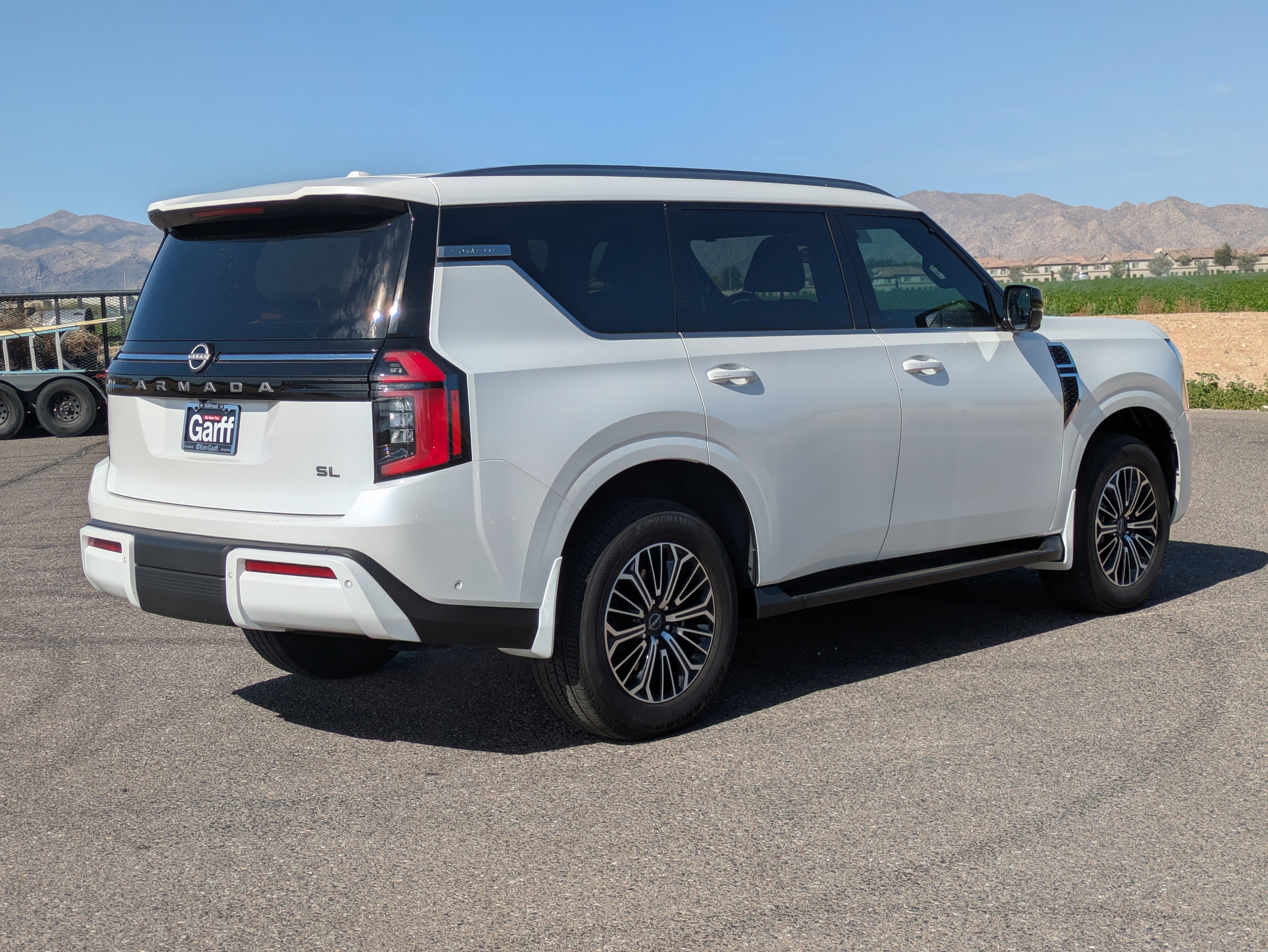 Used 2025 Nissan Armada SL w/ Captain's Chari Seat Package image 3