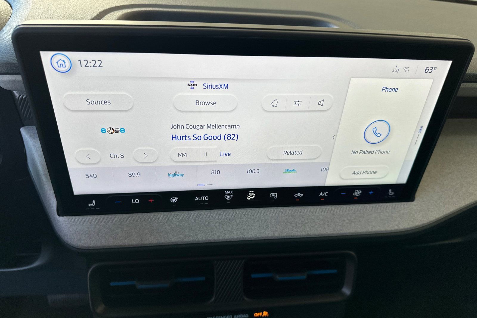 New 2025 Ford Maverick XLT w/ XLT Luxury Package image 19