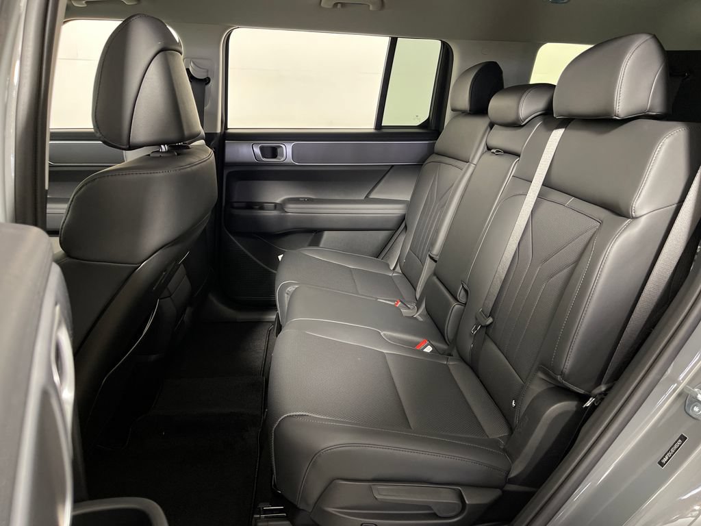 New 2026 Hyundai Santa Fe SEL AWD/4WD image 13