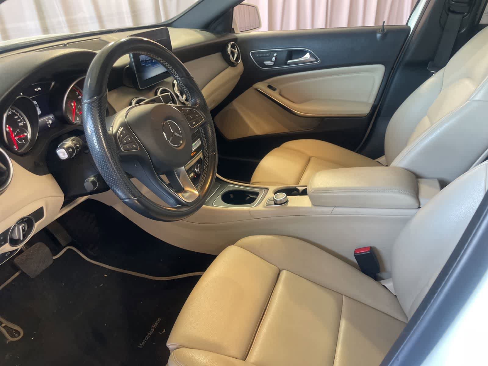 Used 2020 Mercedes-Benz GLA 250 image 21