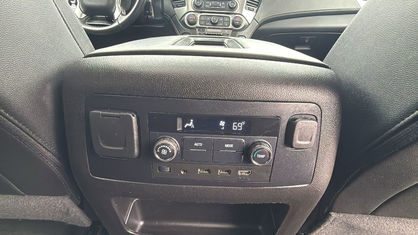 Used 2018 Chevrolet Tahoe LT AWD/4WD image 20