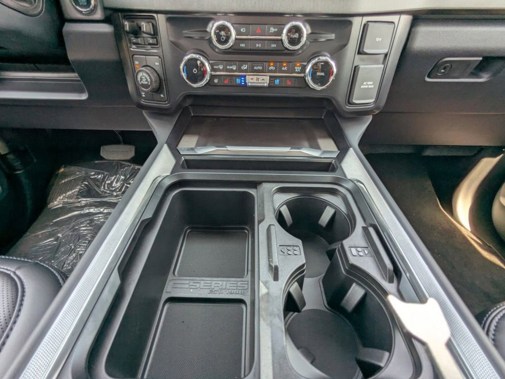 New 2026 Ford F250 Platinum image 25