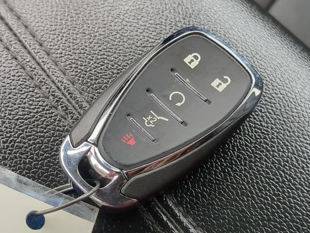 Used 2020 Chevrolet Equinox Premier FWD image 39